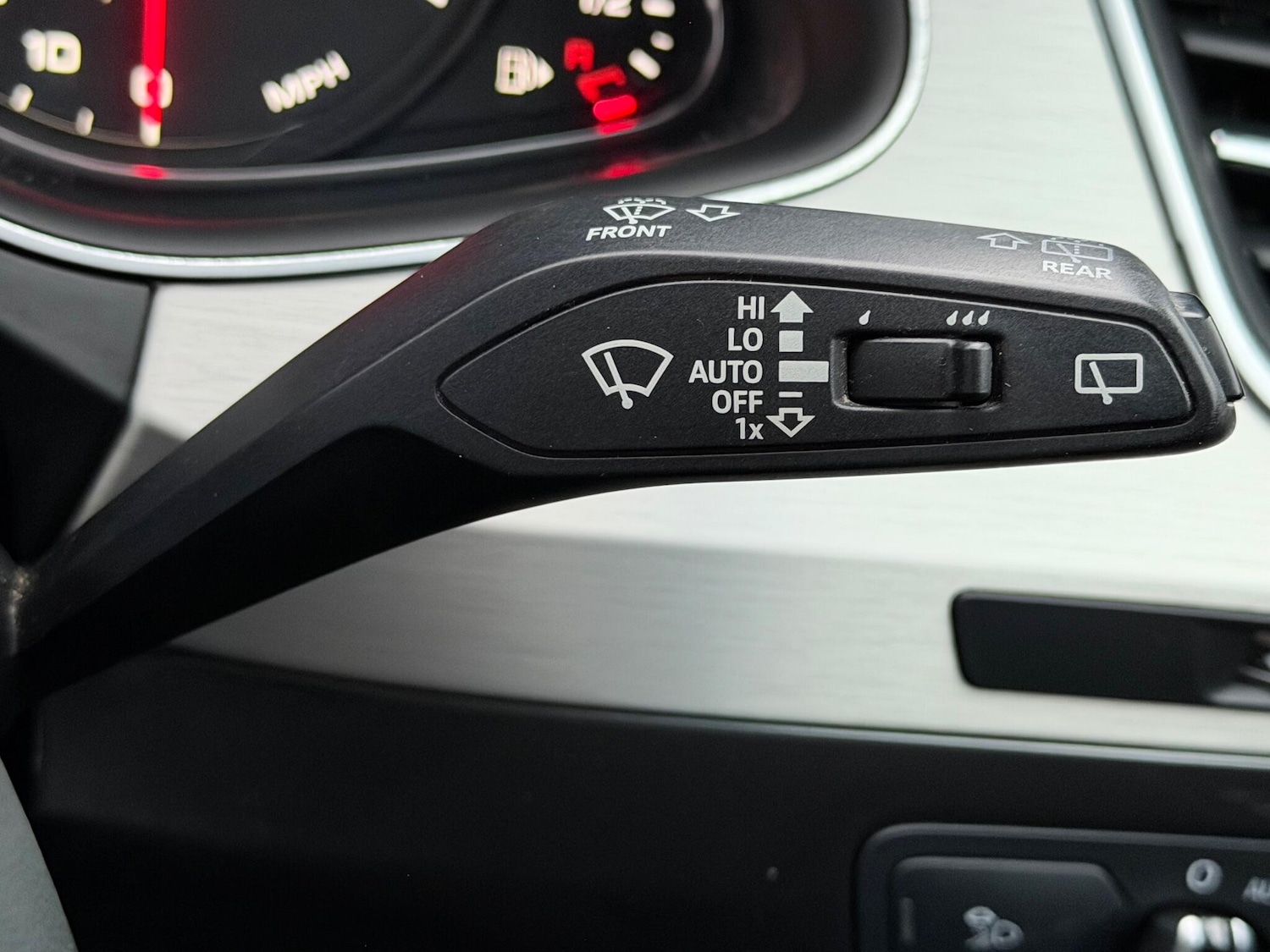 Used Audi Q7 2016 for sale - 76823730: Photo 51