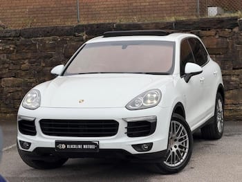Used Porsche Cayenne 2015 for sale - 79687998: Photo