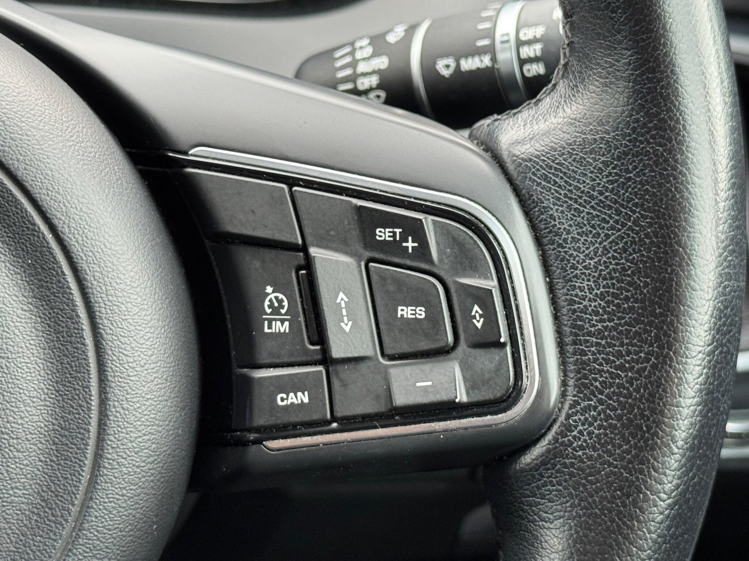 Used Jaguar E-Pace 2018 for sale - 76996823: Photo 25