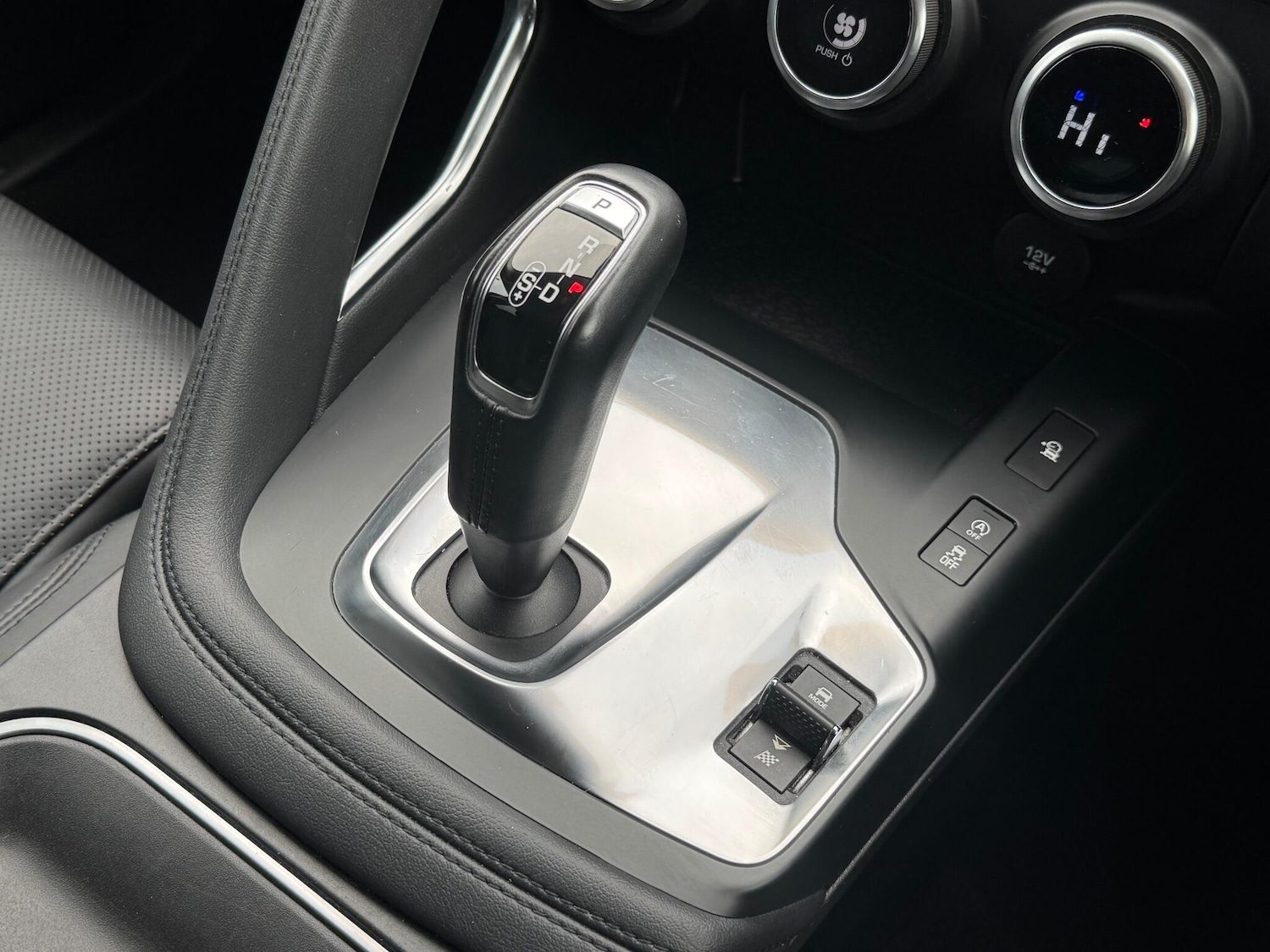 Used Jaguar E-Pace 2018 for sale - 76996823: Photo 39