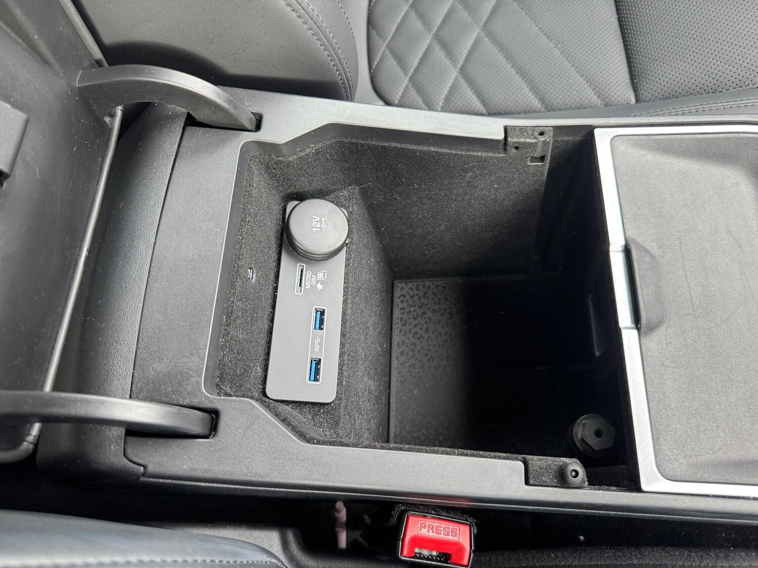 Used Jaguar E-Pace 2018 for sale - 76996823: Photo 43