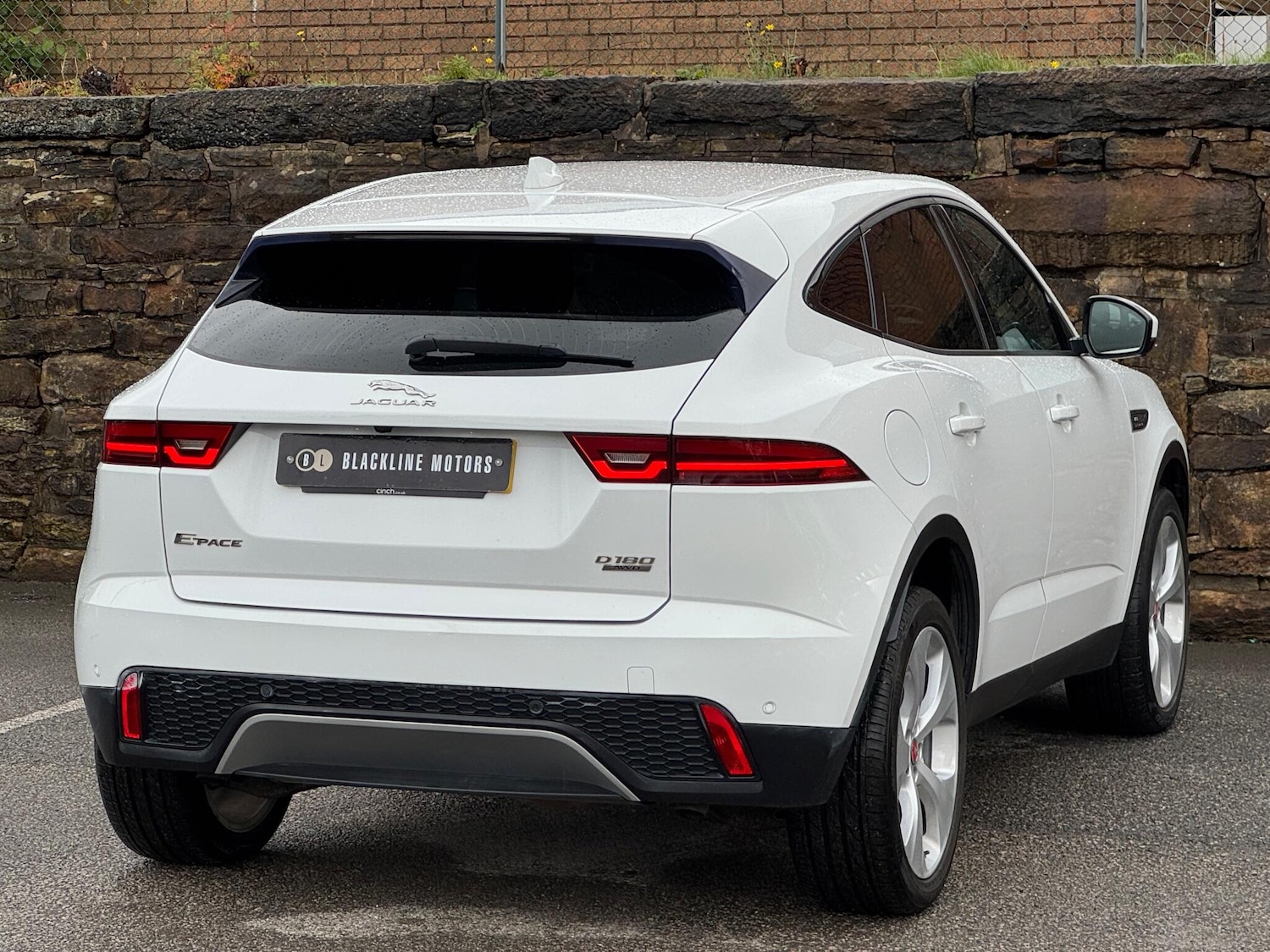 Used Jaguar E-Pace 2018 for sale - 76996823: Photo 7