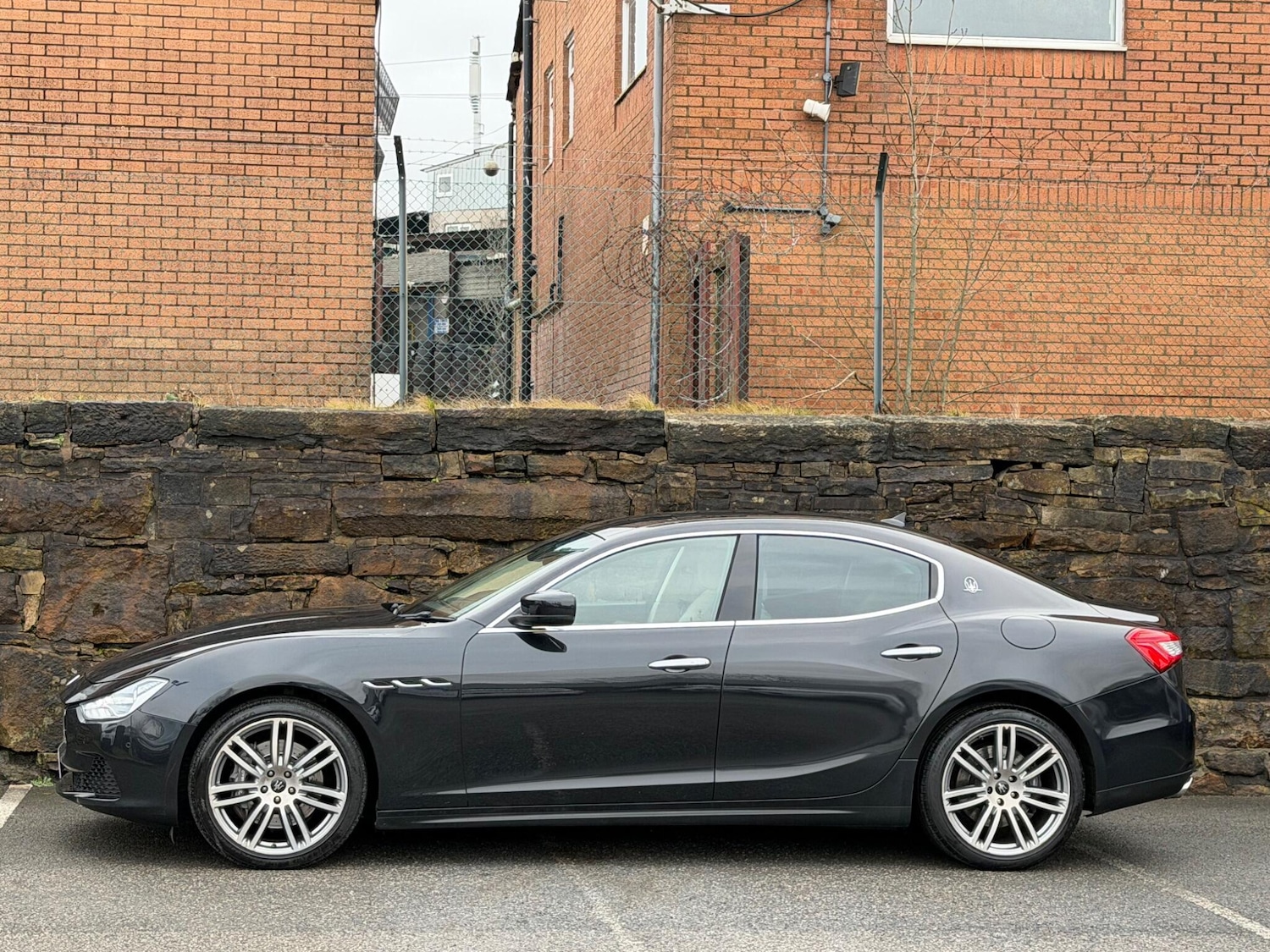 Used Maserati Ghibli 2014 for sale - 77633514: Photo 4