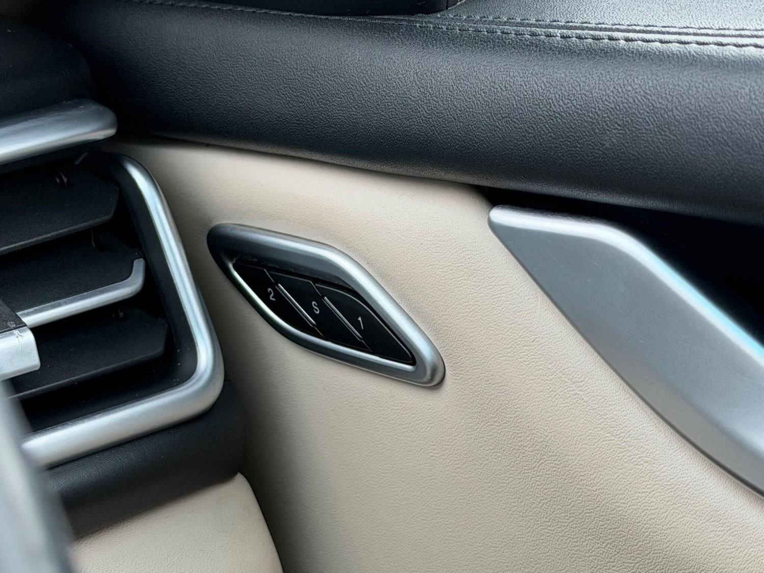 Used Maserati Ghibli 2014 for sale - 77633514: Photo 51