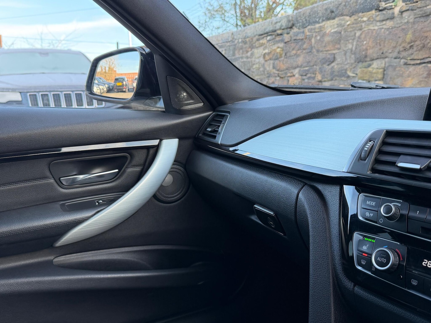 Used BMW 3 Series 2016 for sale - 76781241: Photo 51