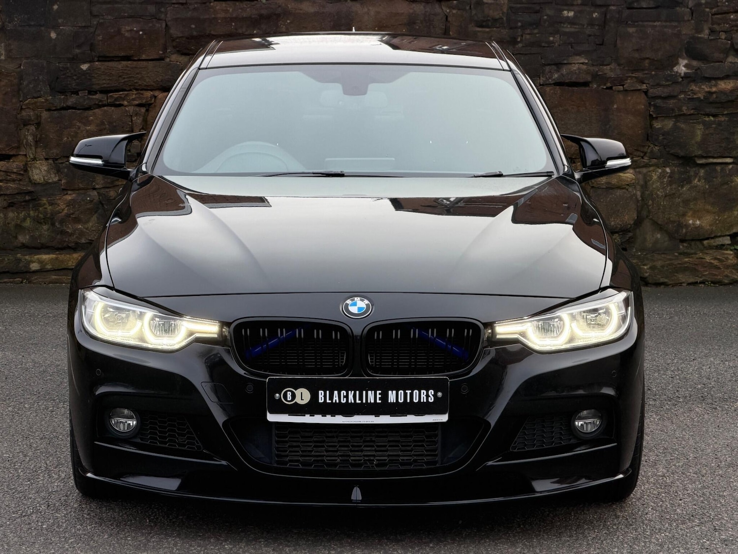 Used BMW 3 Series for sale - 78136290: Photo 2