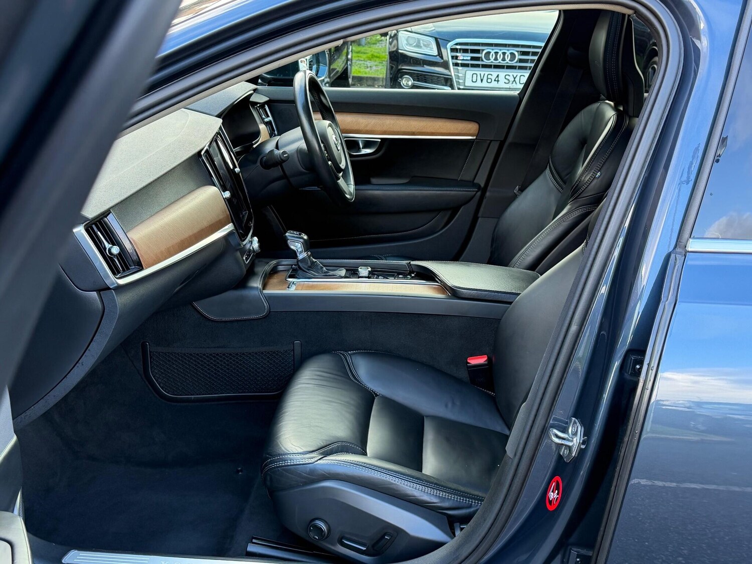 Used Volvo S90 2018 for sale - 76432695: Photo 17