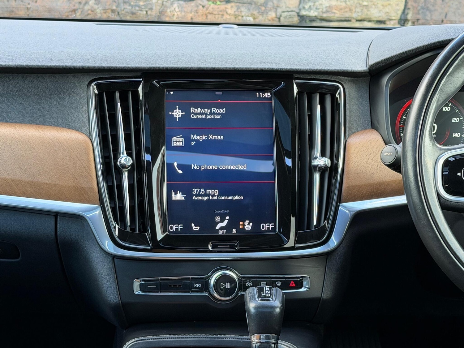 Used Volvo S90 2018 for sale - 76432695: Photo 29