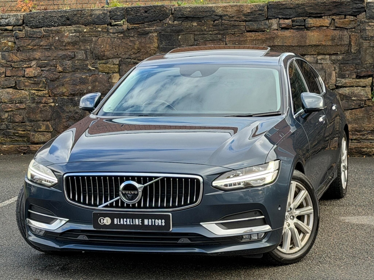 Used Volvo S90 2018 for sale - 76432695: Photo 3