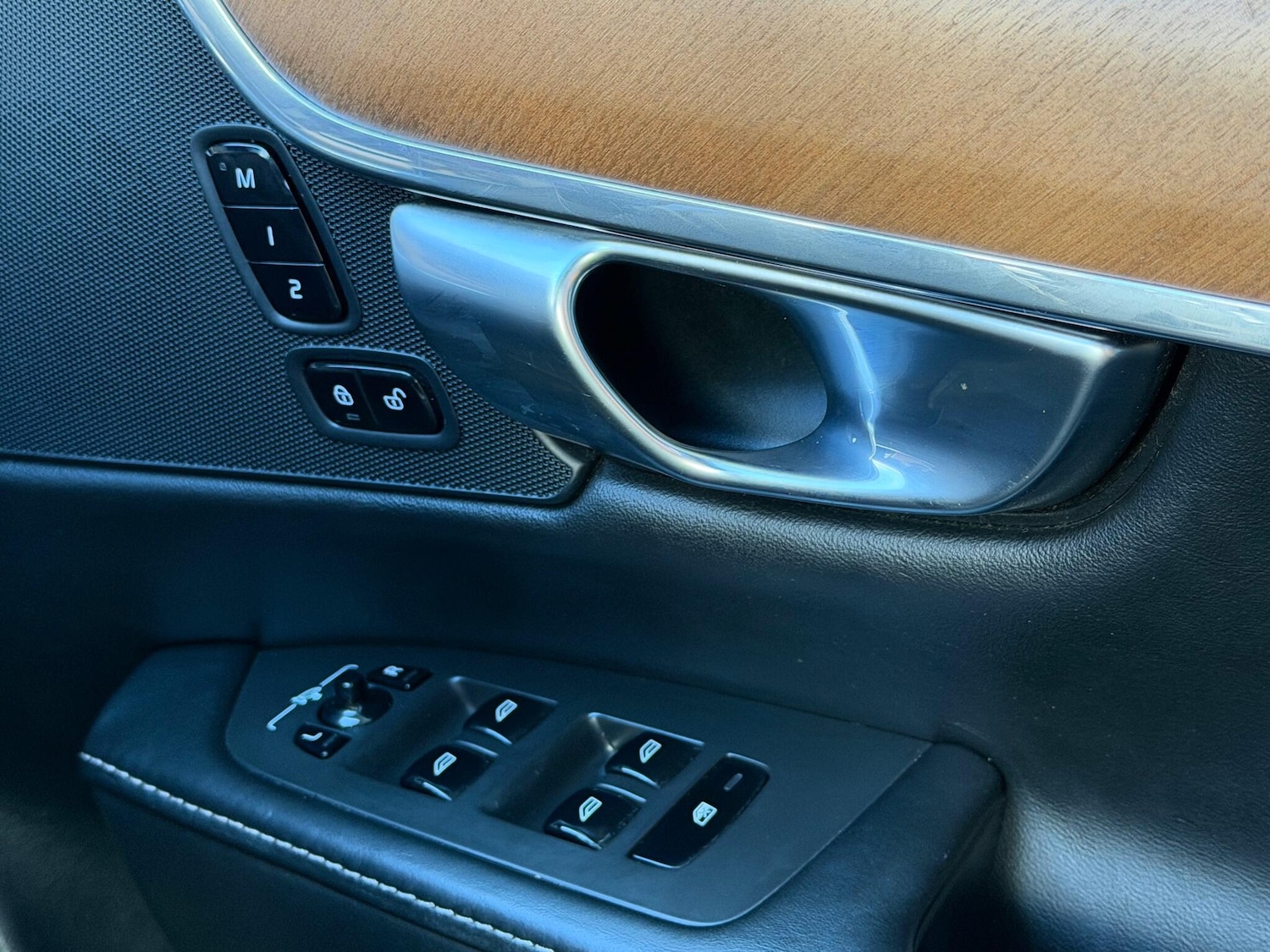 Used Volvo S90 2018 for sale - 76432695: Photo 48