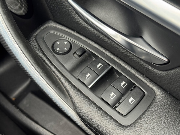 Used BMW 3 Series 2018 for sale - 76161033: Photo 52