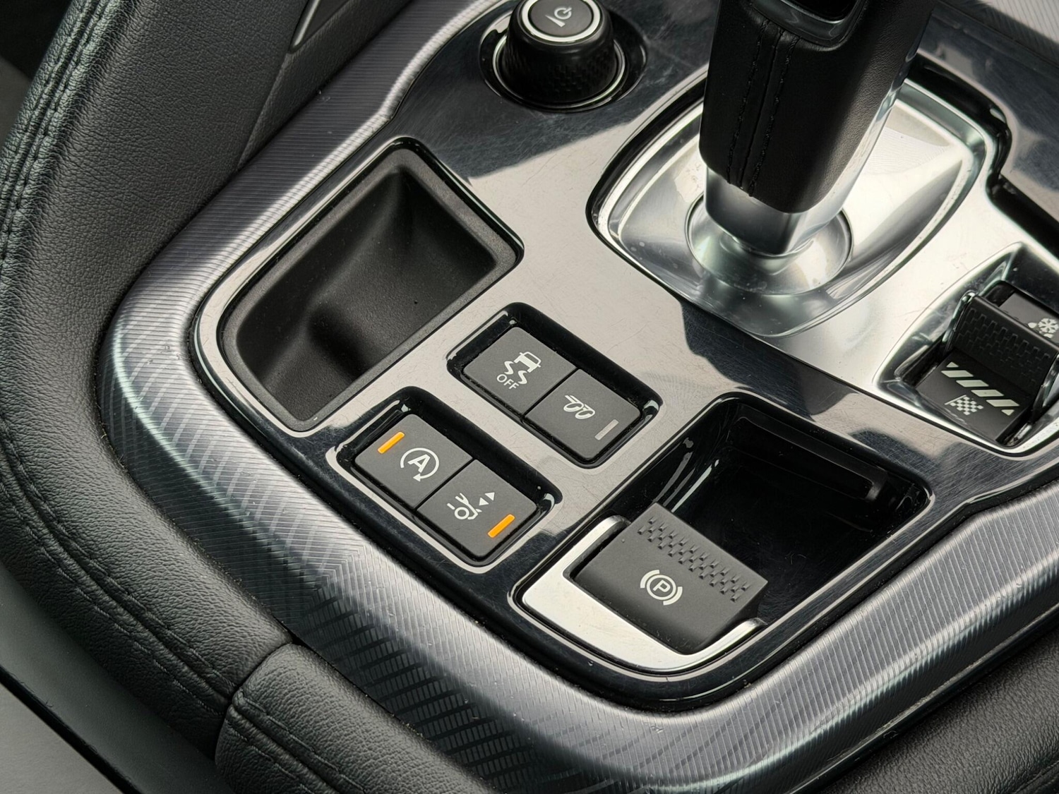 Used Jaguar F-Type 2018 for sale - 77278612: Photo 36