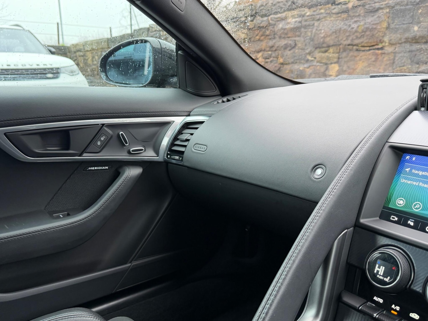 Used Jaguar F-Type 2018 for sale - 77278612: Photo 44