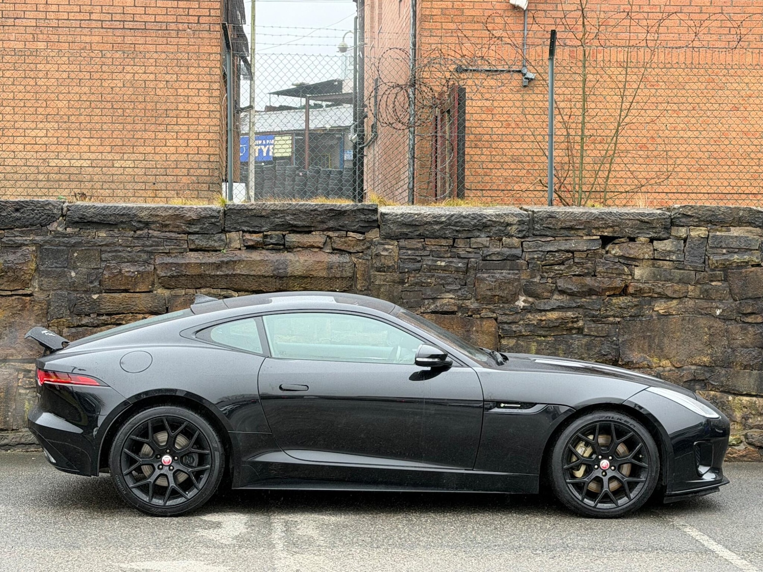 Used Jaguar F-Type 2018 for sale - 77278612: Photo 8