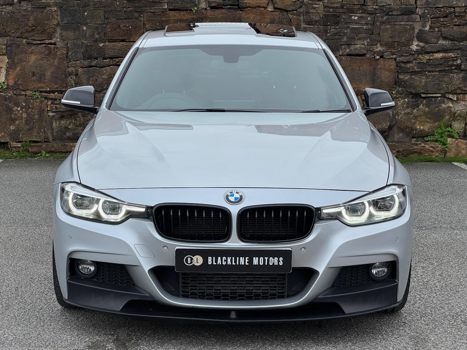 Used BMW 3 Series for sale - 76527764: Photo 2