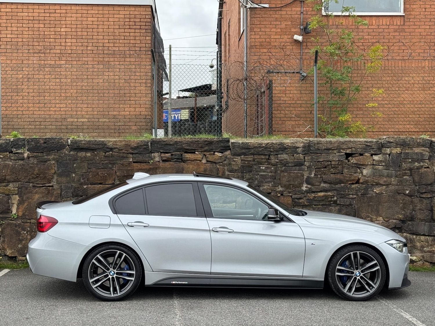 Used BMW 3 Series for sale - 76527764: Photo 8