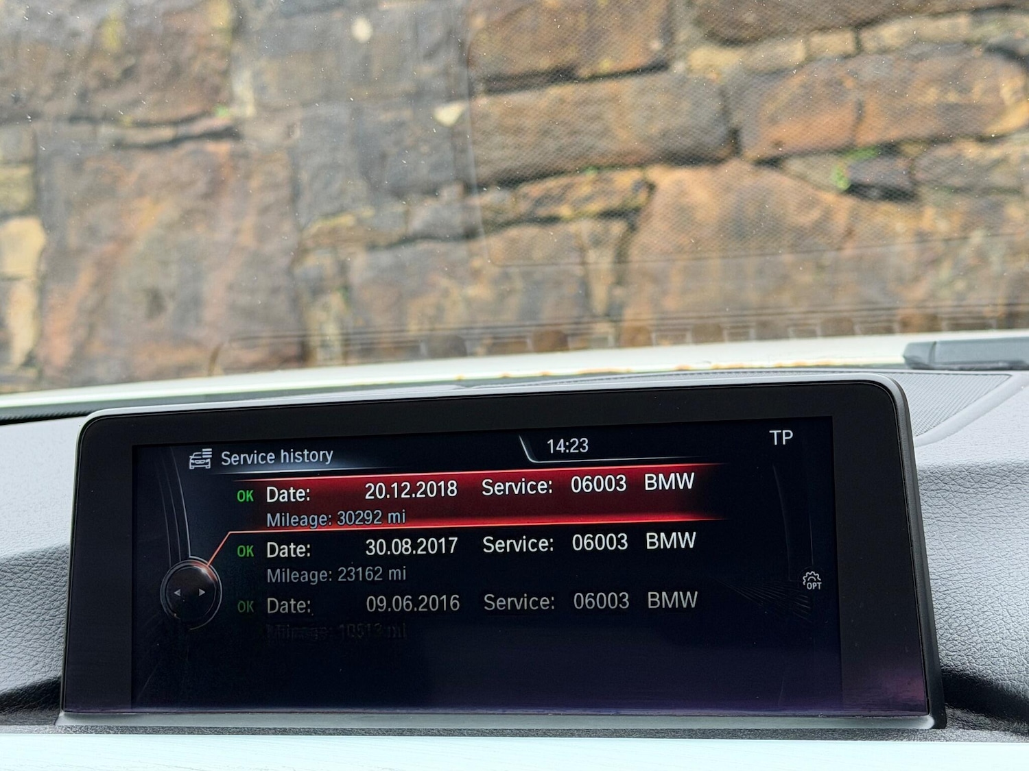 Used BMW 3 Series 2014 for sale - 76991414: Photo 32