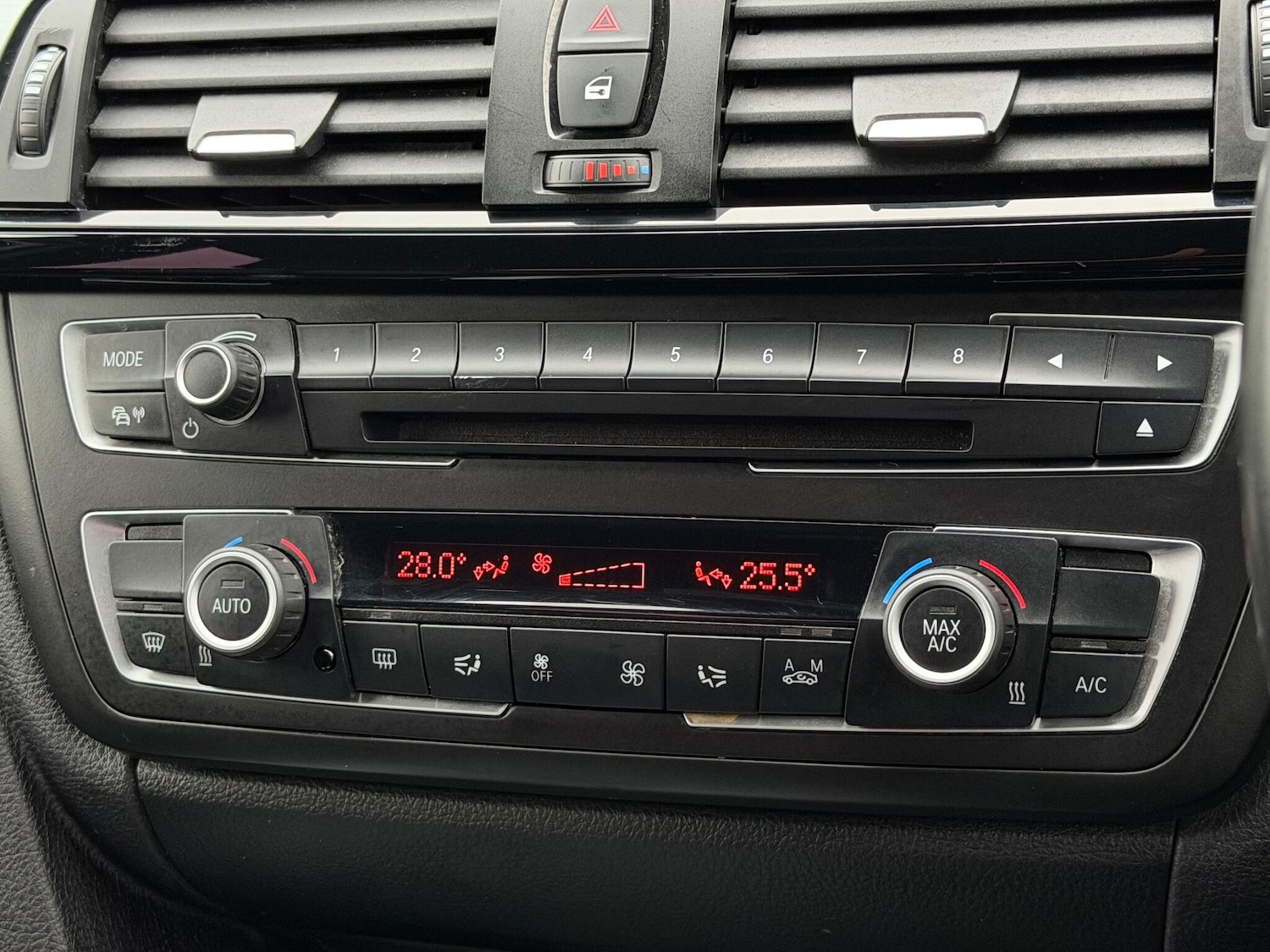 Used BMW 3 Series 2014 for sale - 76991414: Photo 35