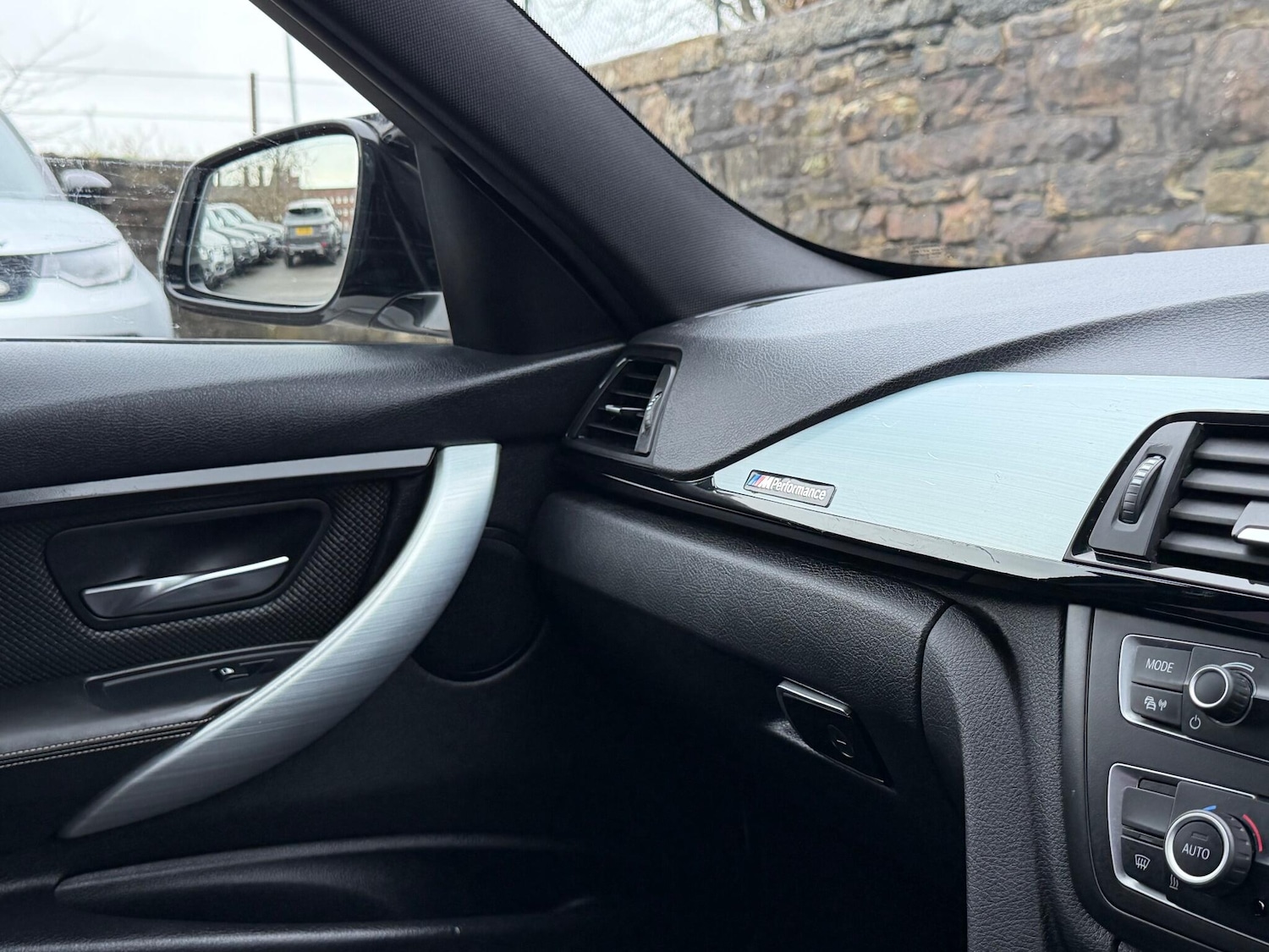 Used BMW 3 Series 2014 for sale - 76991414: Photo 47