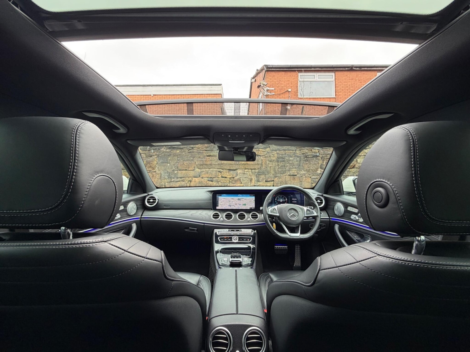 Used Mercedes-Benz E Class 2016 for sale - 77144545: Photo 11