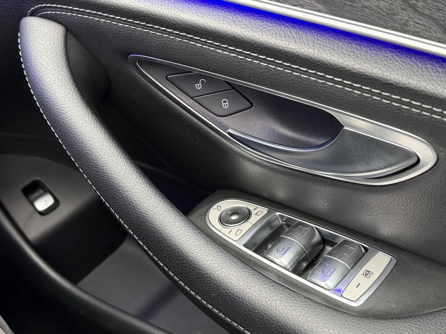 Used Mercedes-Benz E Class 2016 for sale - 77144545: Photo 51