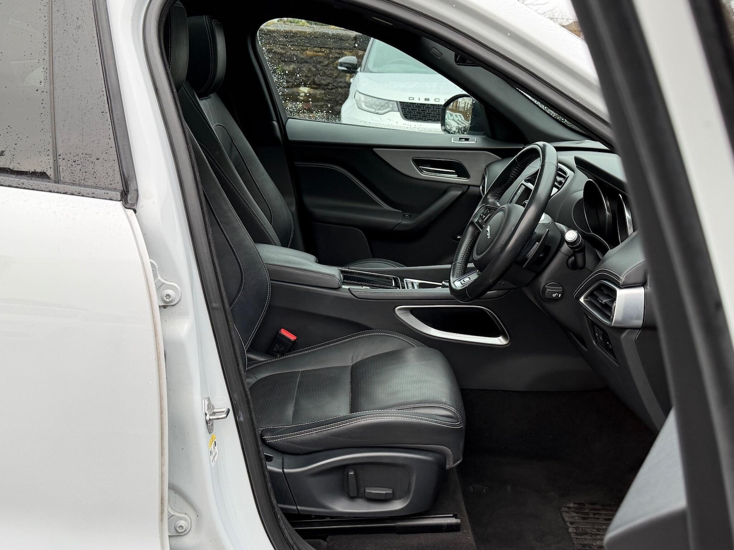 Used Jaguar F-Pace 2017 for sale - 77131009: Photo 16