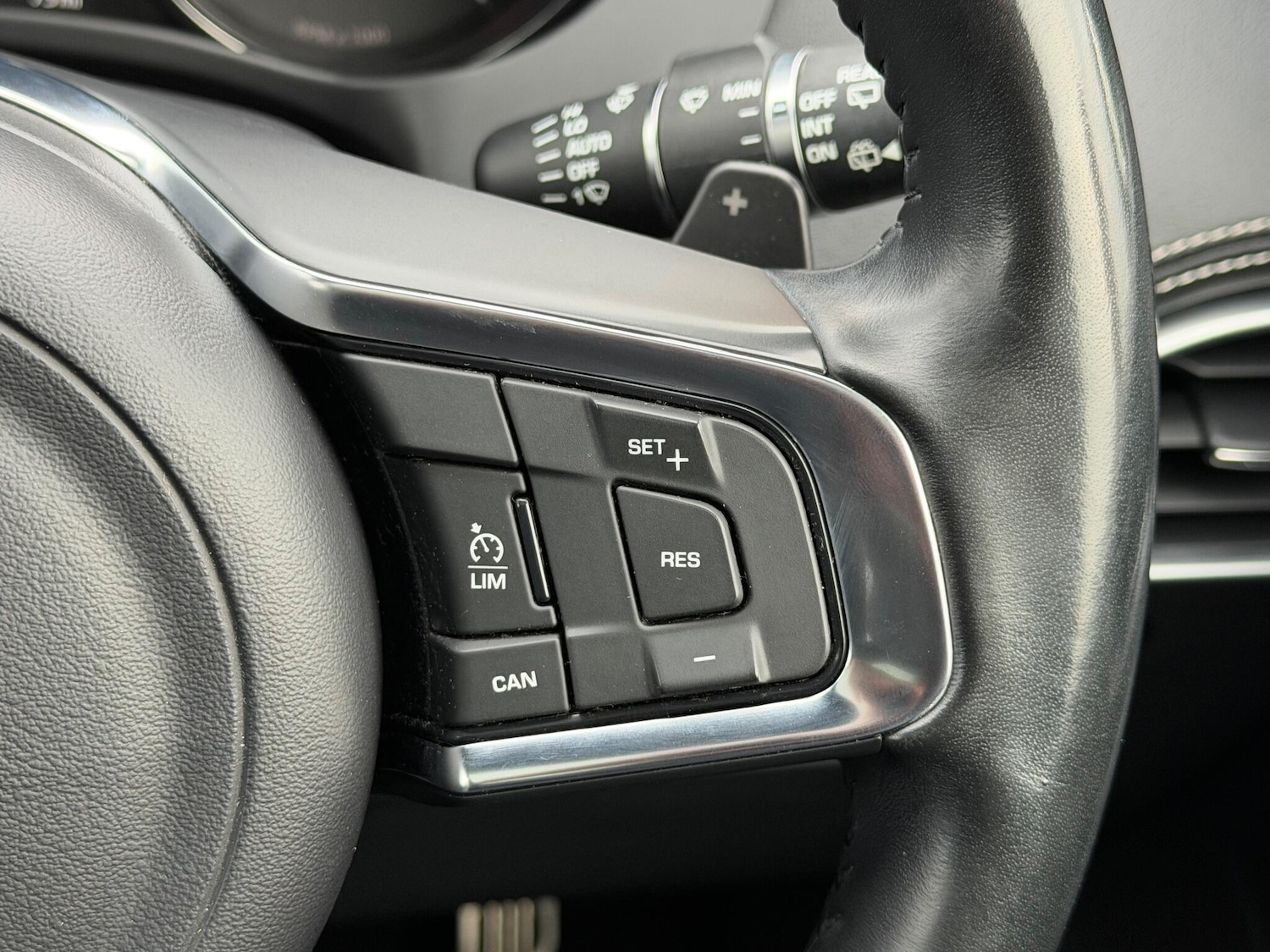 Used Jaguar F-Pace 2017 for sale - 77131009: Photo 27