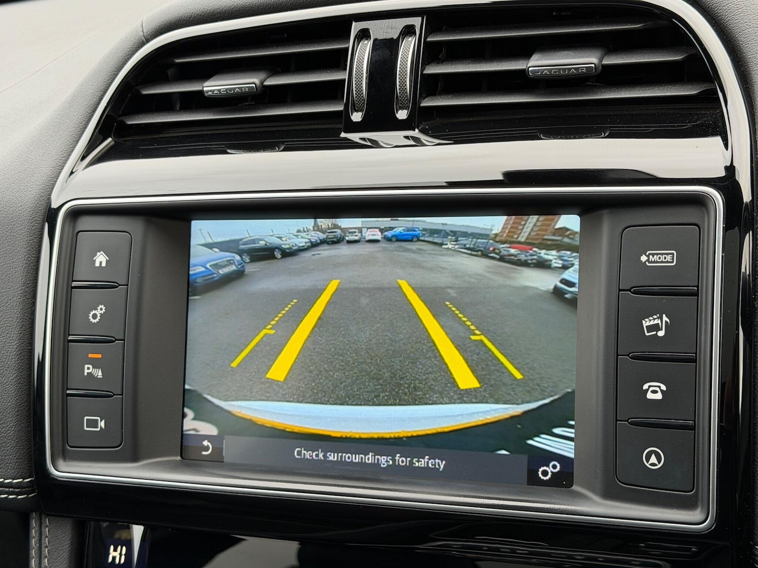 Used Jaguar F-Pace 2017 for sale - 77131009: Photo 37