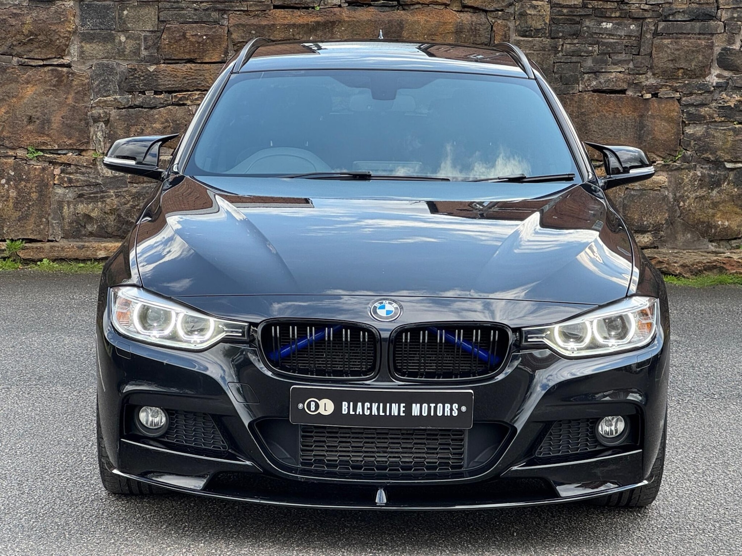 Used BMW 3 Series 2014 for sale - 76160996: Photo 2