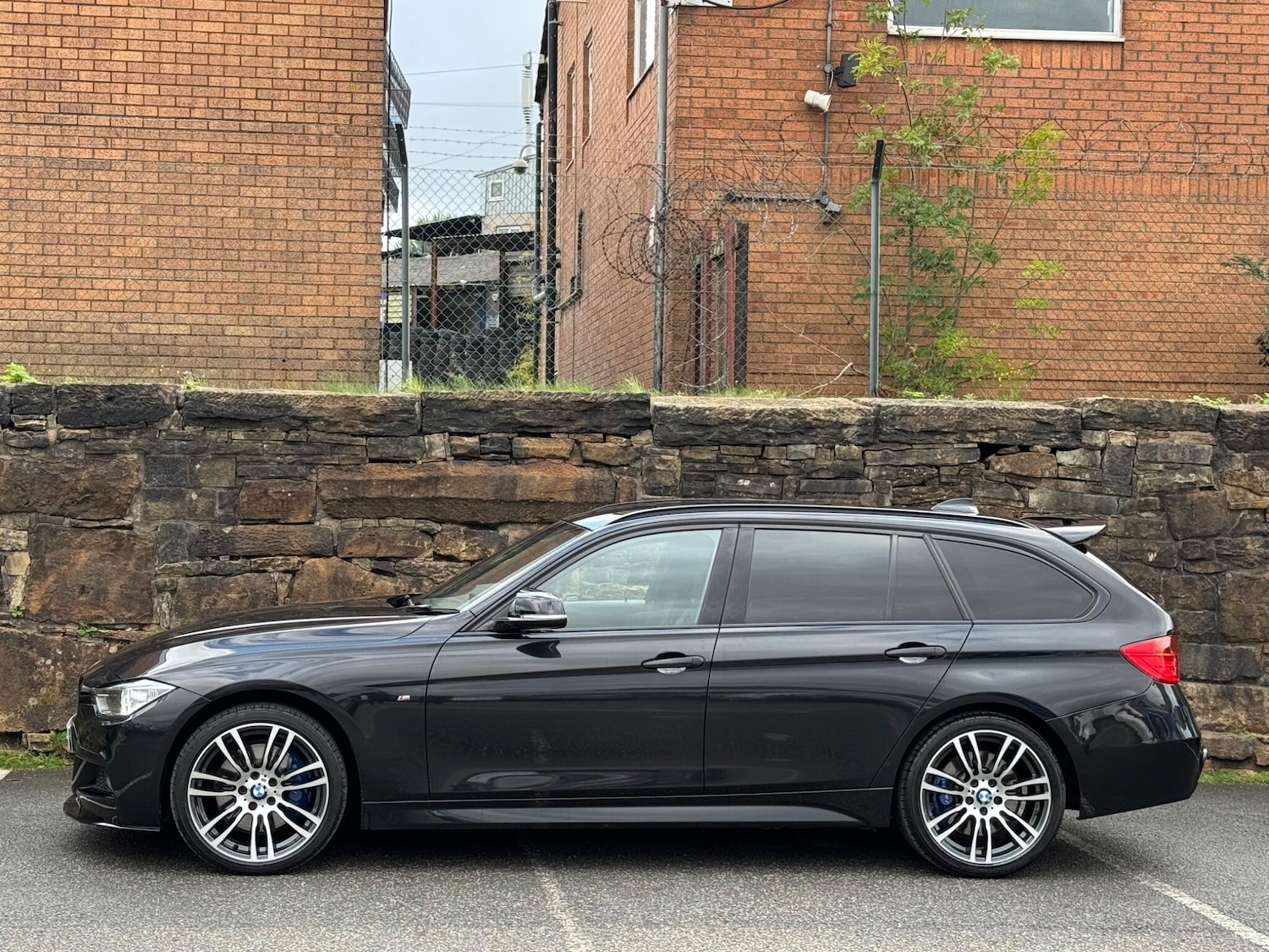 Used BMW 3 Series 2014 for sale - 76160996: Photo 4