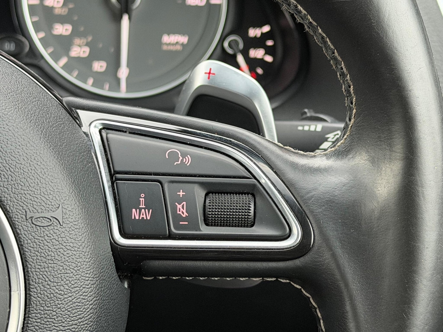 Used Audi Q5 2015 for sale - 76996841: Photo 25