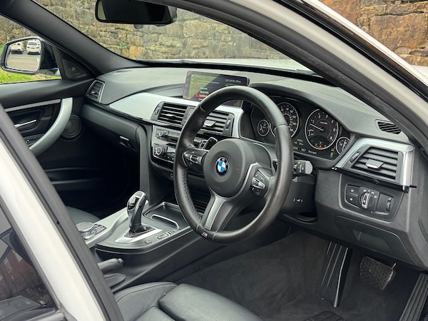 Used BMW 3 Series 2018 for sale - 76160983: Photo 11