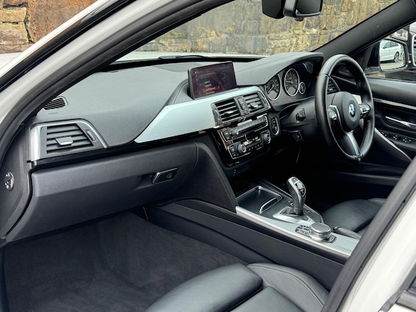 Used BMW 3 Series 2018 for sale - 76160983: Photo 13