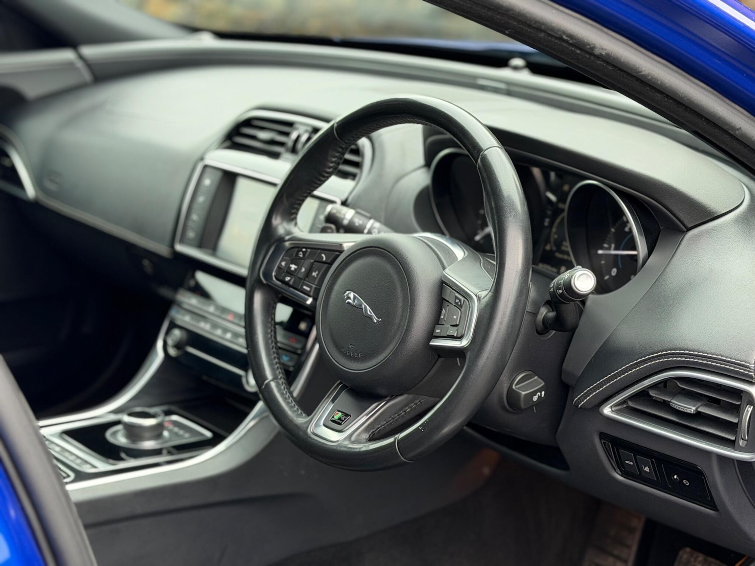 Used Jaguar XE 2017 for sale - 77510246: Photo 12