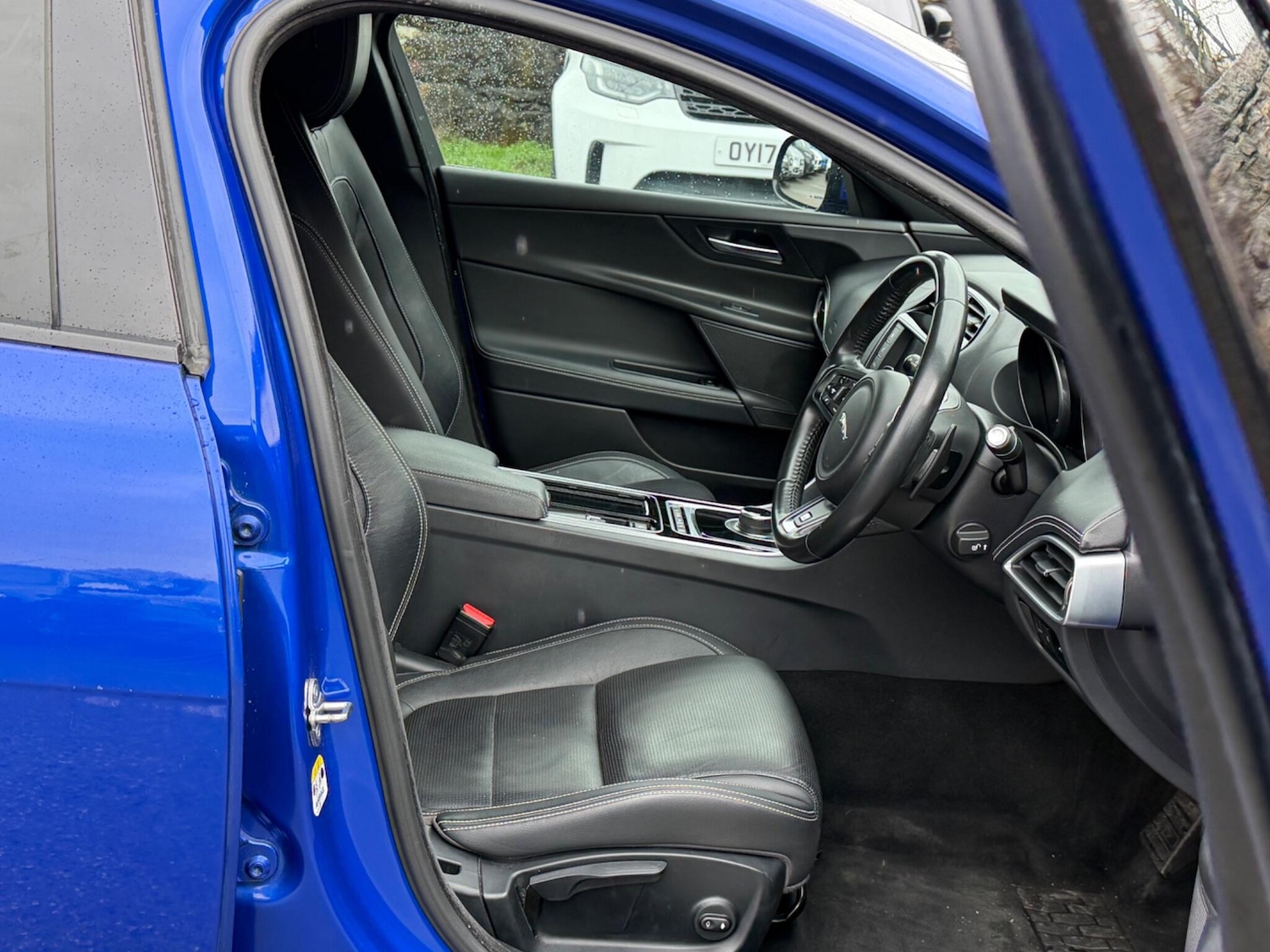 Used Jaguar XE 2017 for sale - 77510246: Photo 14