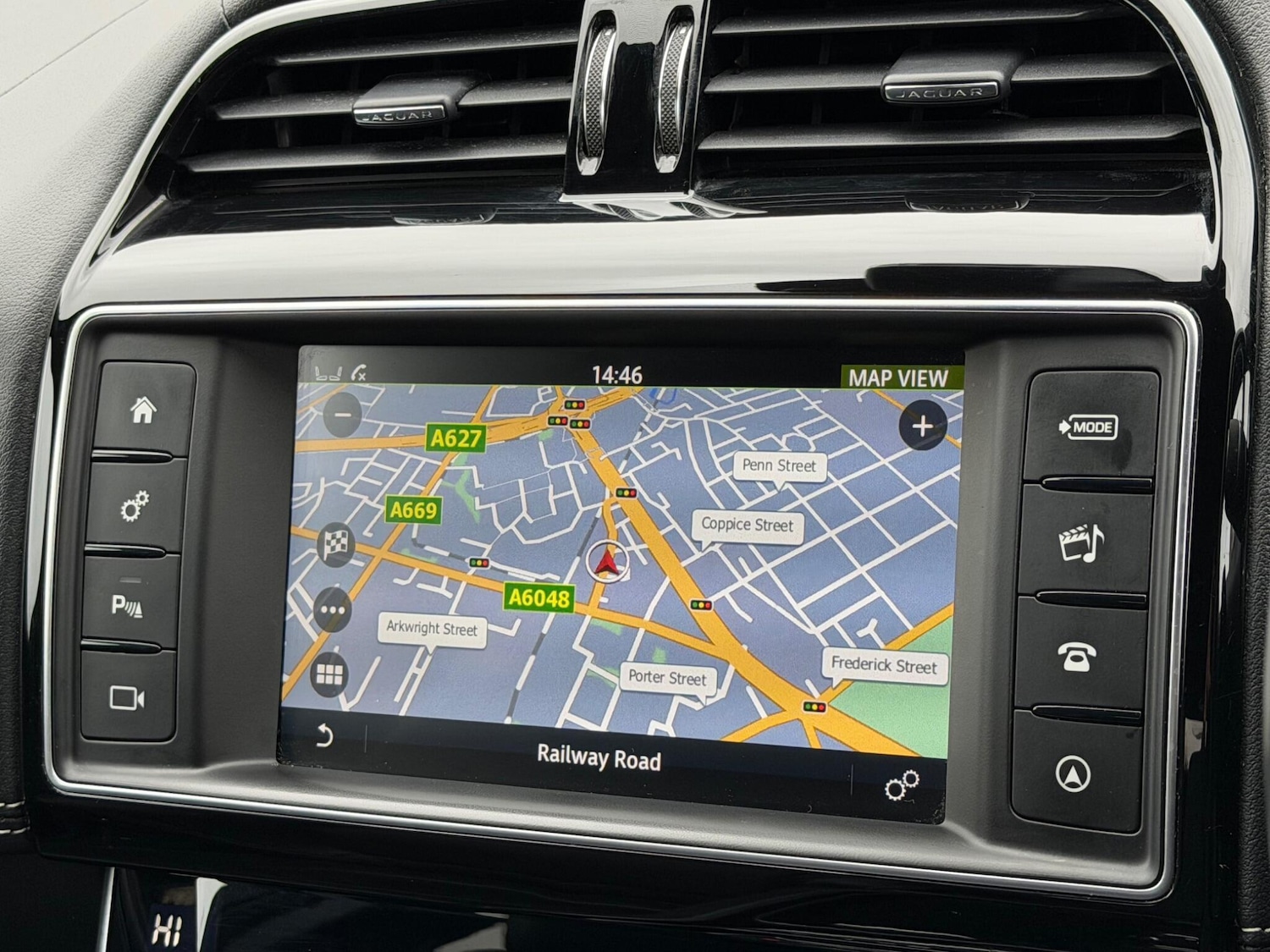 Used Jaguar XE 2017 for sale - 77510246: Photo 30