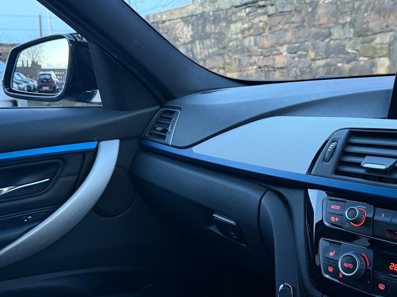 Used BMW 3 Series 2017 for sale - 77081377: Photo 51