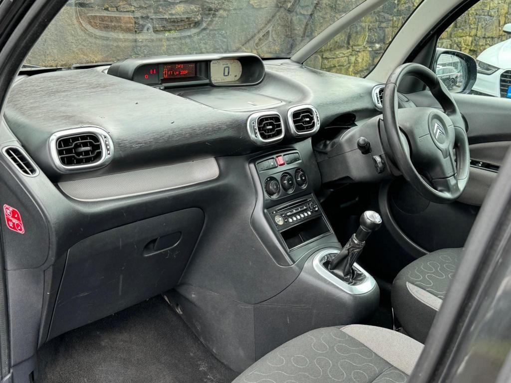Used Citroen C3 Picasso 2010 for sale - 76160982: Photo 13