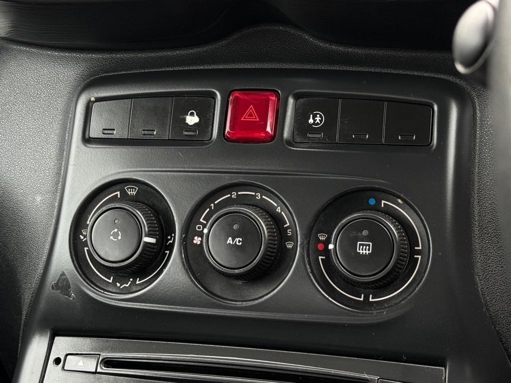 Used Citroen C3 Picasso 2010 for sale - 76160982: Photo 30