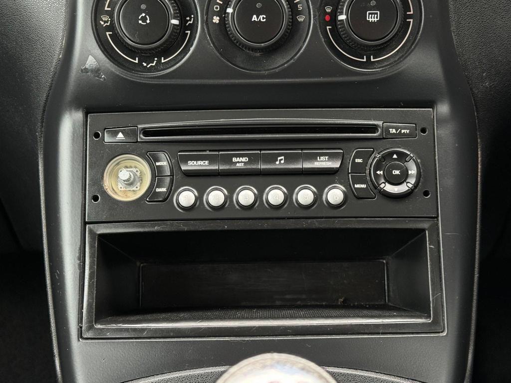 Used Citroen C3 Picasso 2010 for sale - 76160982: Photo 33