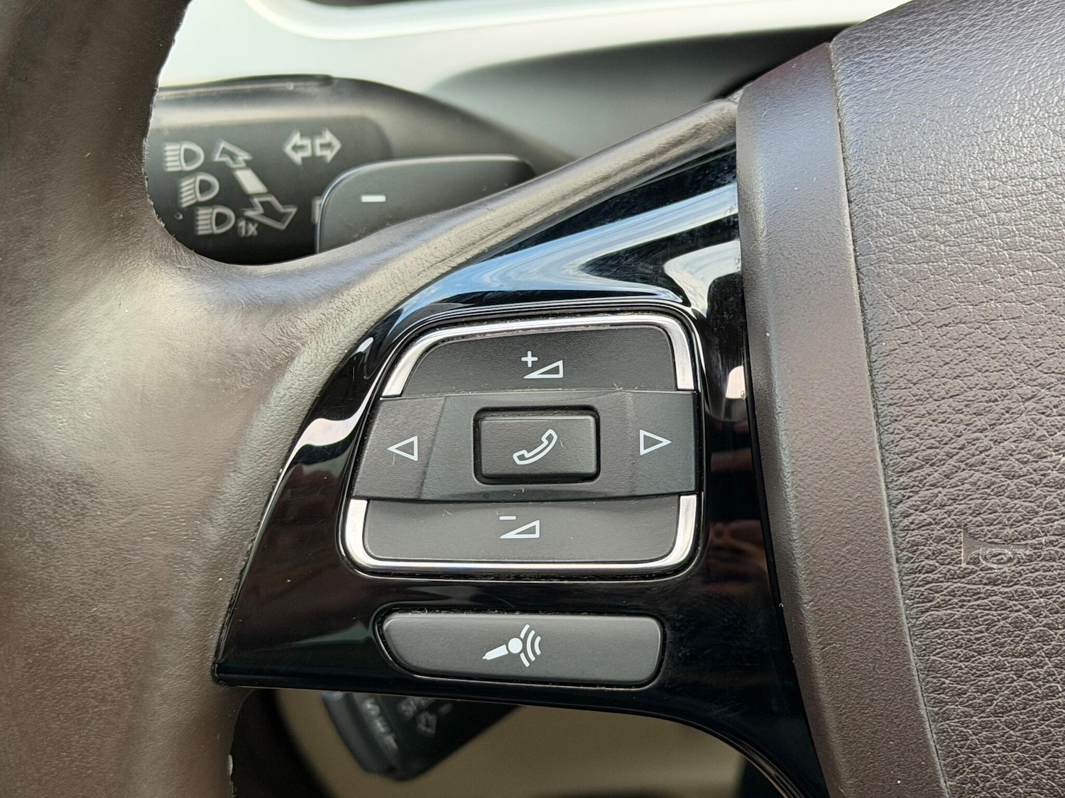 Used Volkswagen Touareg 2016 for sale - 76801961: Photo 28