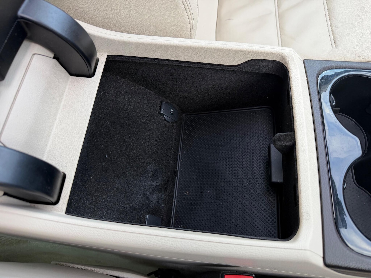 Used Volkswagen Touareg 2016 for sale - 76801961: Photo 48