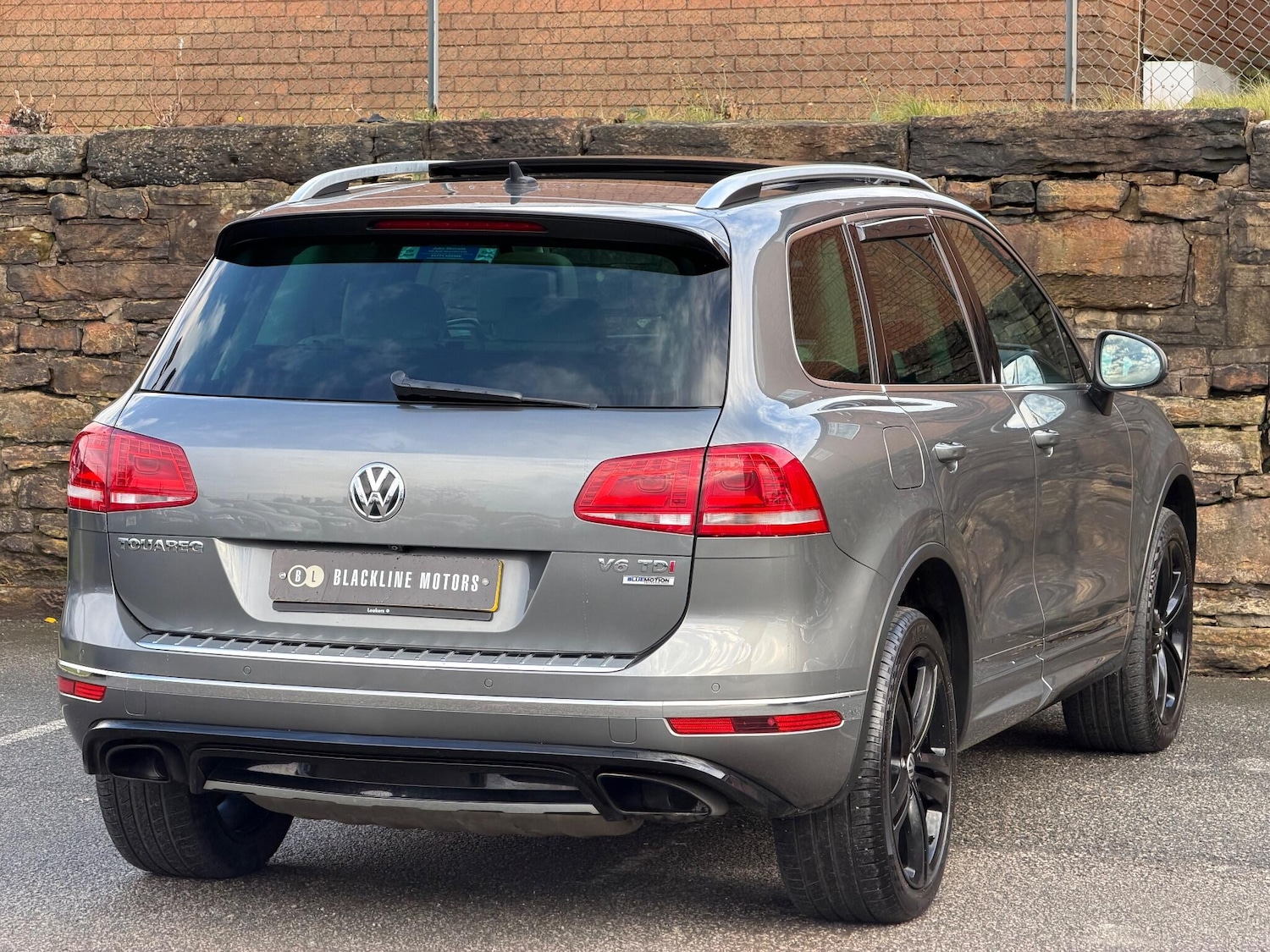 Used Volkswagen Touareg 2016 for sale - 76801961: Photo 7