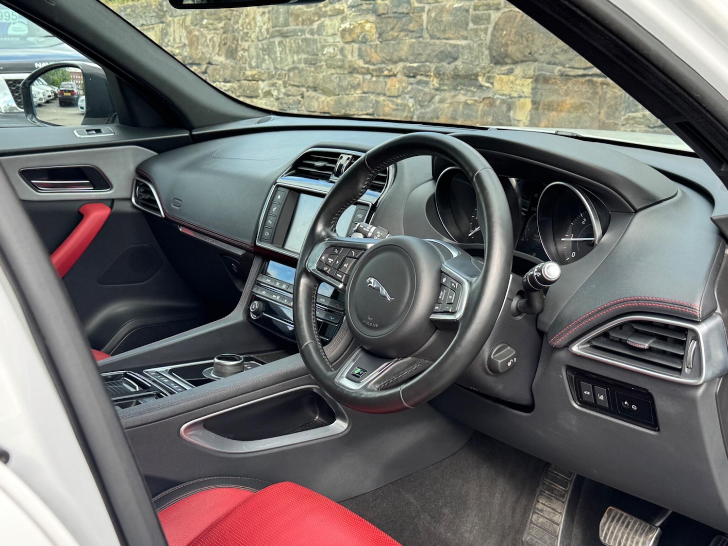 Used Jaguar F-Pace 2018 for sale - 76161005: Photo 13