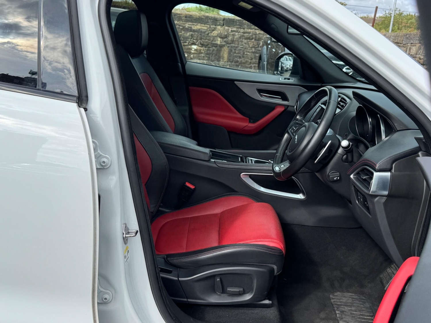 Used Jaguar F-Pace 2018 for sale - 76161005: Photo 16