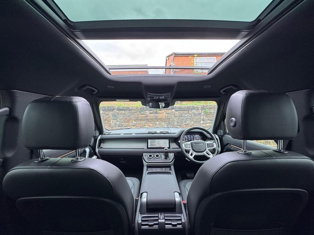 Used Land Rover Defender 2022 for sale - 76161009: Photo 20