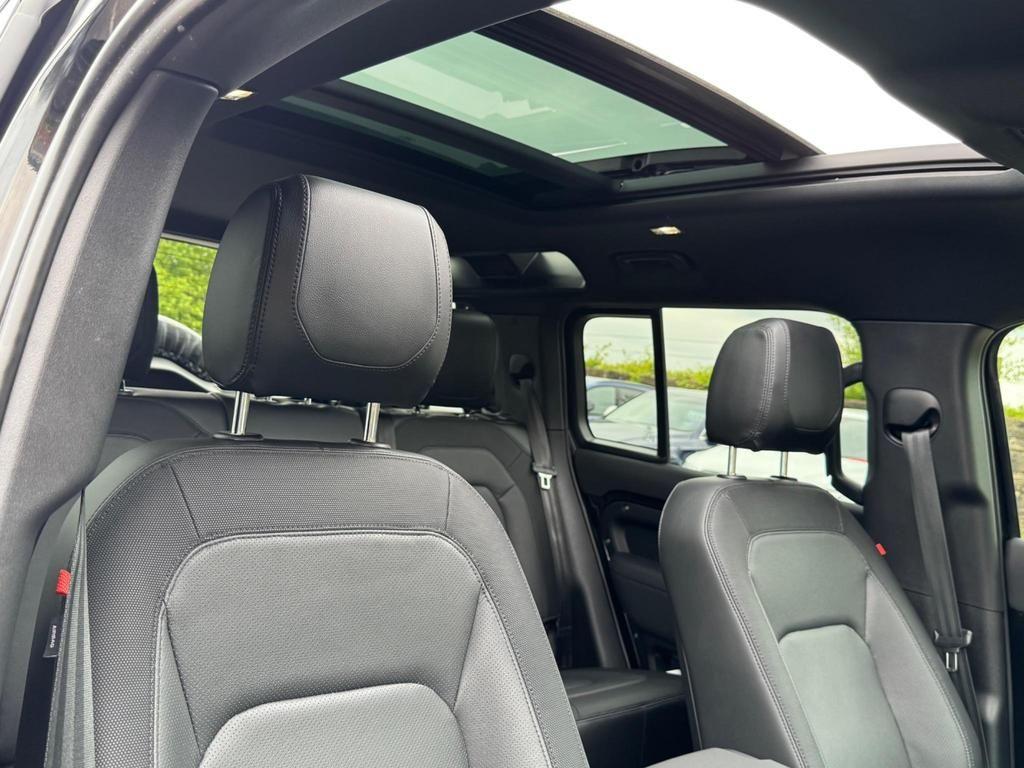 Used Land Rover Defender 2022 for sale - 76161009: Photo 29