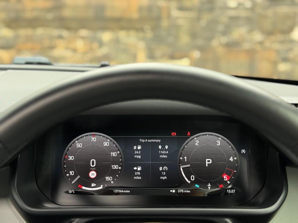 Used Land Rover Defender 2022 for sale - 76161009: Photo 39