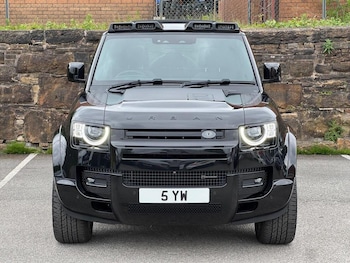 Used Land Rover Defender 2022 for sale - 76161009: Photo 4