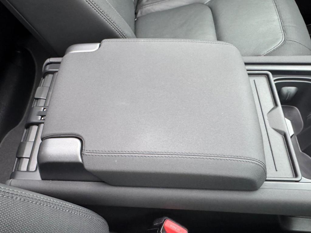 Used Land Rover Defender 2022 for sale - 76161009: Photo 55